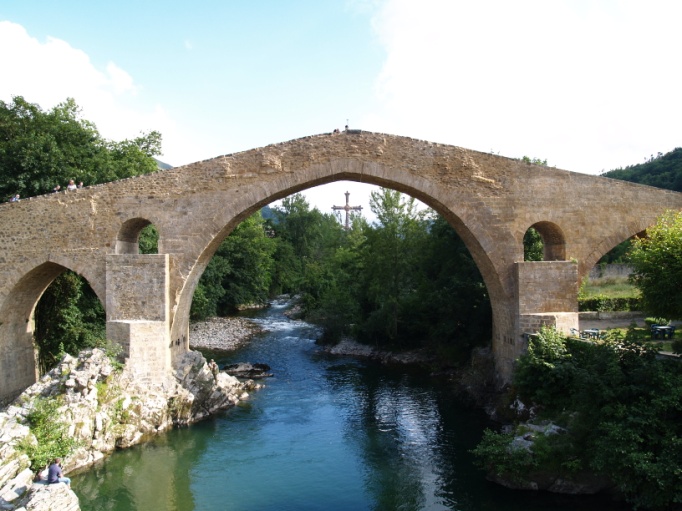 Puente romano de Cangas de Onís